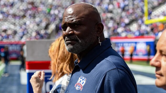 Lawrence Taylor Giants Pregame 696x392