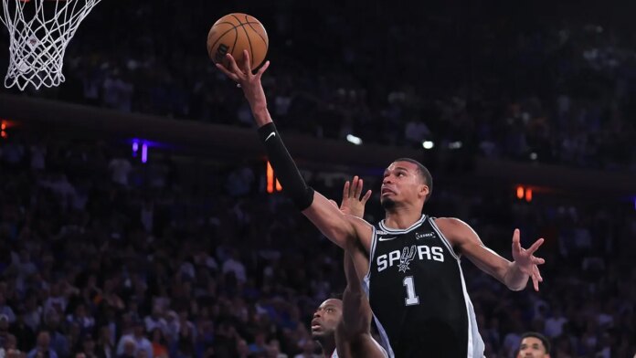 Victor Wembanyama Shoots Knicks Fox News 001 696x392