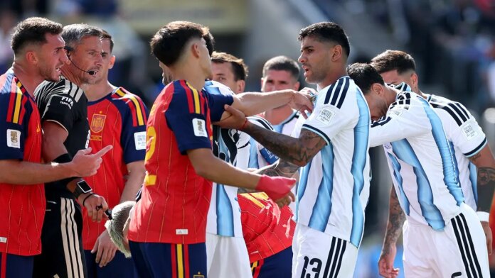 Spain Argentina Fight 696x392
