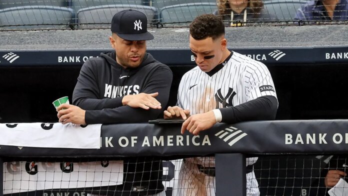 Stanton And Judge On IPad 696x392