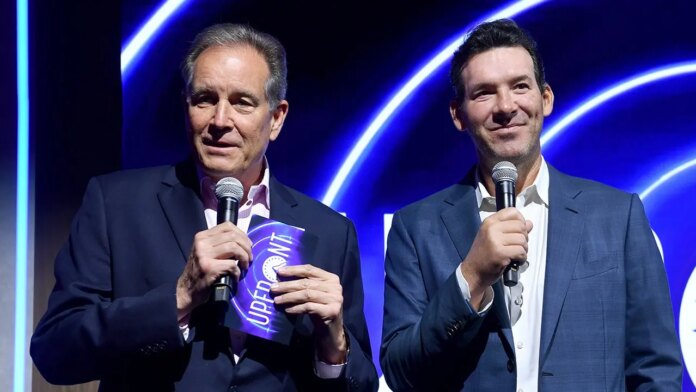 Jim Nantz Tony Romo Cbs Sports 696x392