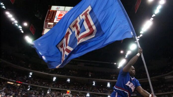 Kansas Cheerleader Ncaa Tournament Kohl Center 696x392