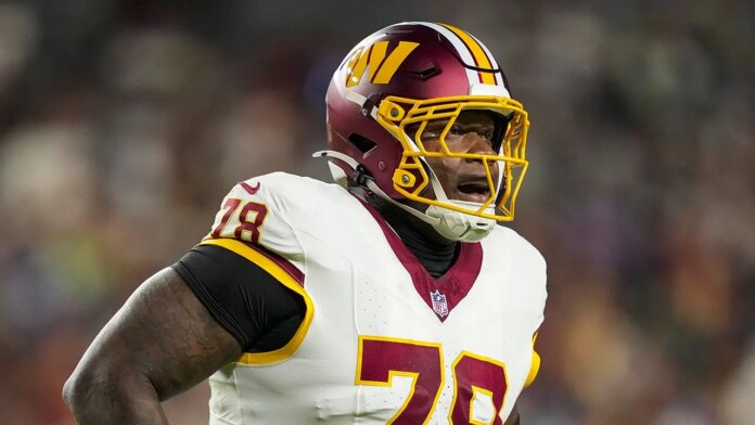 Laremy Tunsil Washington Commanders 696x392