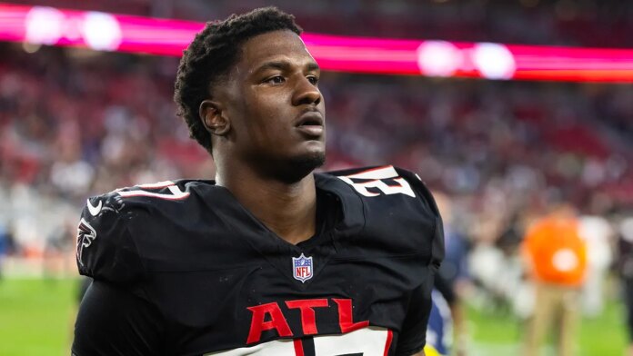Nfl Falcons James Pearce Jr 020826 2 696x392