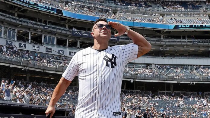 Nick Swisher Old Timers Day Yankee Stadium 696x392